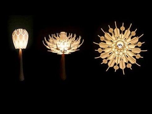 Bloom: 3D Printed Lamp that Opens like a Flower