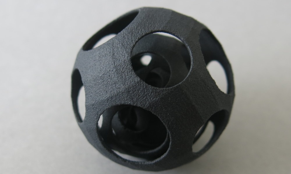 3D printing black plastic : try HP Multi Jet Fusion PA12!